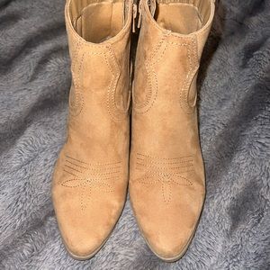 Aubrea Western Booties